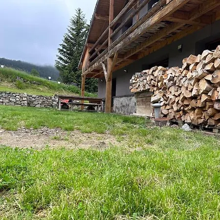 Chalet Peaceful Near The Slopes 8 People